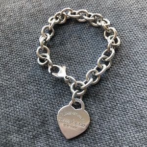Vintage Return to Tiffany & Co. Heart Bracelet